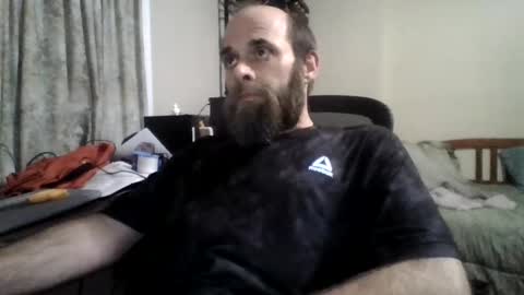 nhojdyoll14976 online show from June 3, 3:31 am