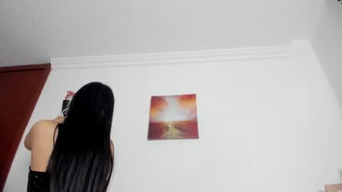 laura  online show from July 14, 12:14 am