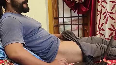 Robin online show from October 28, 11:00 am