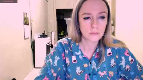 Kathrine online show from June 28, 8:05 pm