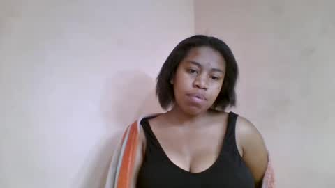 nicelly01 online show from June 27, 6:19 am