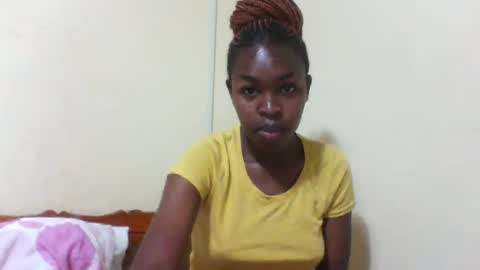 Snapshot of nicemillow chatting on March 9, 1:56 am nicemillow online show from March 9, 1:56 am