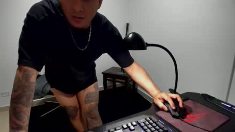 Camila And Steeven online show from October 22, 1:42 am