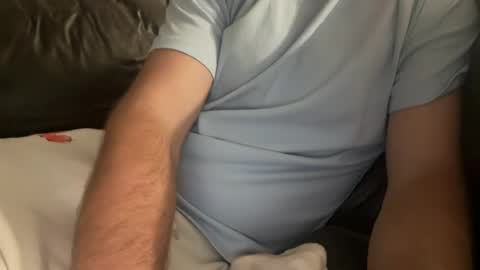 nick705068 online show from June 14, 3:19 am
