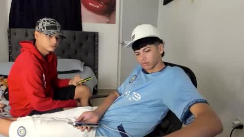nick_master2 online show from April 29, 6:18 am