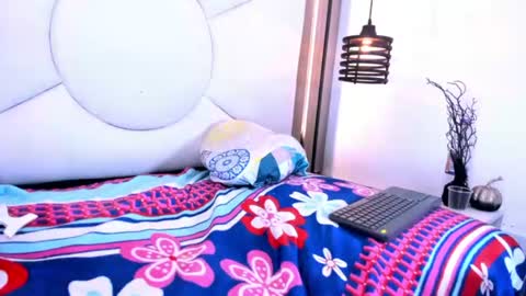 nick_smile online show from July 25, 2:20 am