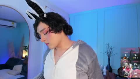 nicki_ripperton online show from July 3, 4:39 am