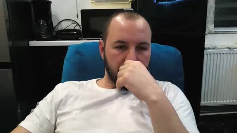 Julian online show from January 31, 11:24 pm