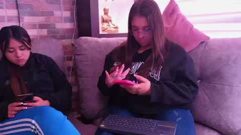 nicky_as online show from July 28, 8:34 pm