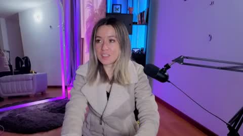 Nicky online show from July 14, 4:12 pm