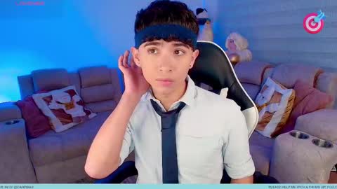 nico online show from December 18, 11:00 pm