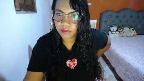 Nicol  sweet nicol24 instagram        online show from March 19, 10:04 pm