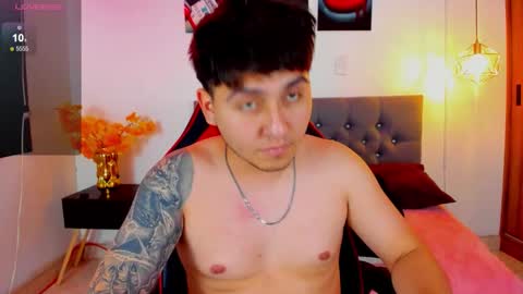 nicolas_james_sc online show from February 21, 3:59 pm