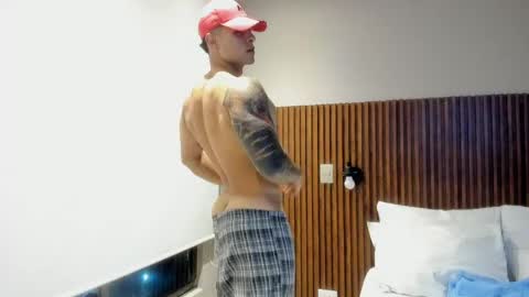 Andres online show from May 2, 6:52 am