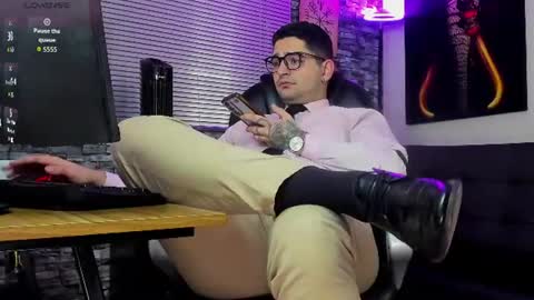 Nicolas Fellener online show from August 3, 3:08 am