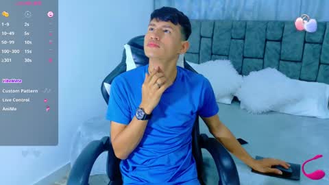 nicolastorres__ online show from October 21, 5:56 am