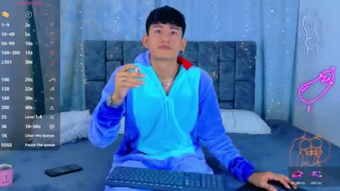 nicolastorres__ online show from June 13, 3:06 am