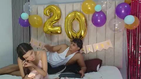 nicole_and_thiago online show from September 25, 10:17 pm