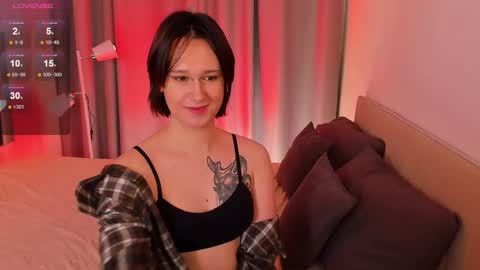 Snapshot of nicole_cidman chatting on February 20, 2:02 pm Nicole online show from February 20, 2:02 pm
