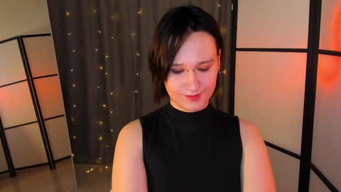 Snapshot of nicole_cidman chatting on February 18, 2:06 pm Nicole online show from February 18, 2:06 pm
