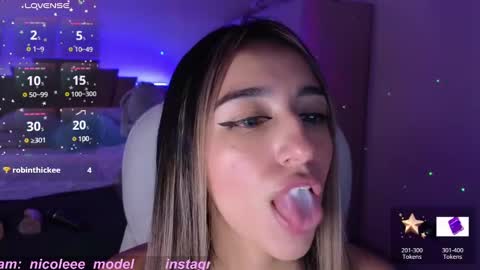 Nicole online show from February 9, 9:06 pm