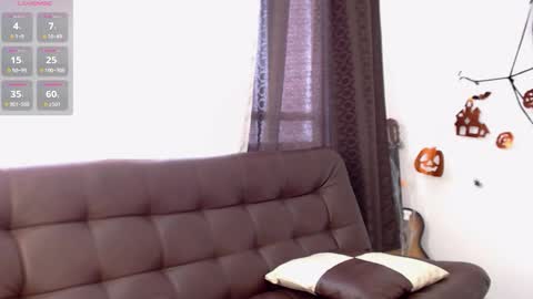 Snapshot of nicoledance69 chatting on October 17, 7:07 pm nicoledance69 online show from October 17, 7:07 pm