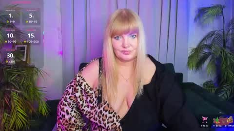 Nicole online show from March 26, 5:57 am