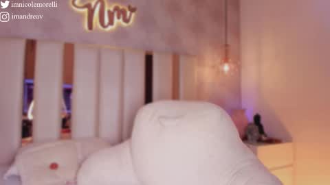 Andrea give it a thumbs up please its important  online show from November 27, 4:47 pm