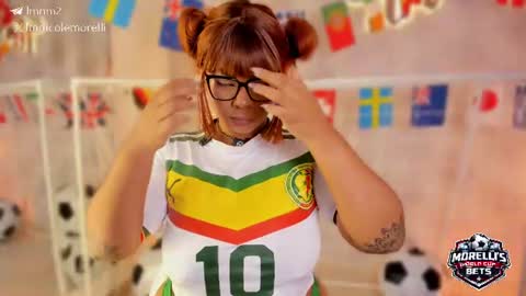 Andrea give it a thumbs up please its important  online show from July 1, 7:55 pm