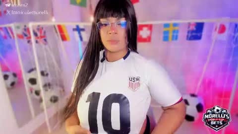 Andrea give it a thumbs up please its important  online show from June 19, 3:29 pm