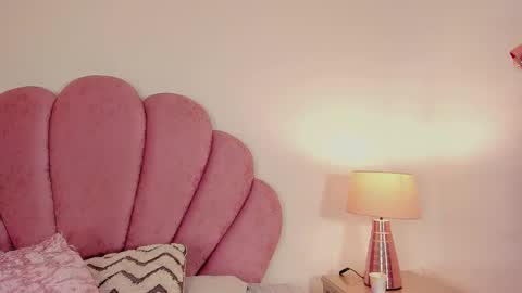 NICOLE online show from November 20, 12:48 pm