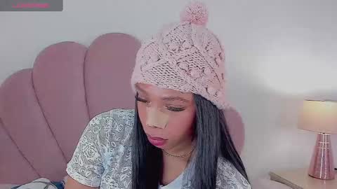 NICOLE online show from October 9, 1:05 pm