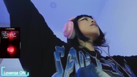 Cyber Lee online show from March 18, 3:23 am