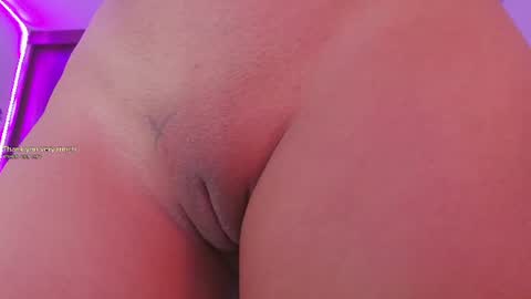 Nicolle online show from July 28, 12:48 pm