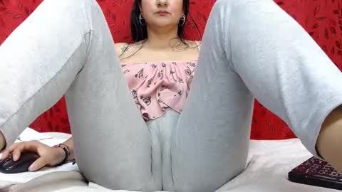 NICOLLE online show from May 5, 10:26 pm