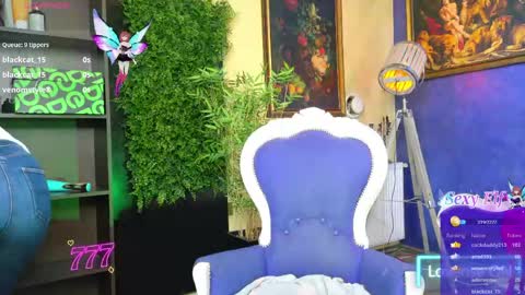 Nicolle online show from April 23, 12:29 pm