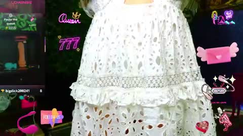 Nicolle online show from August 3, 9:04 am