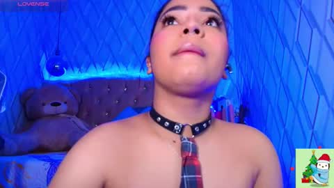 Nicolle Miley online show from November 29, 5:59 am