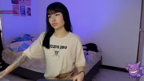 Nicole online show from July 22, 8:55 pm