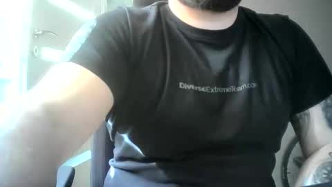 Niewidoczny online show from May 22, 2:57 pm