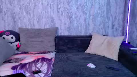 Night angel online show from June 29, 2:50 pm