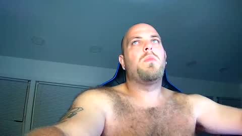 nightlifecouple online show from September 13, 4:26 am