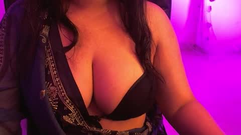 Snapshot of nightqueen107446 chatting on October 16, 7:30 am nightqueen107446 online show from October 16, 7:30 am