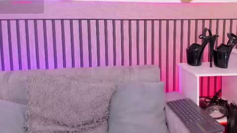 NINAINK online show from June 26, 5:51 pm