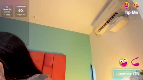 Snapshot of niinaink chatting on March 2, 3:27 pm NINAINK online show from March 2, 3:27 pm