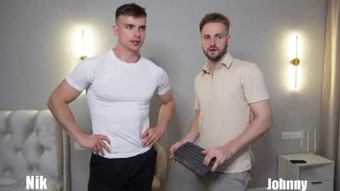 Nik online show from July 11, 5:49 pm
