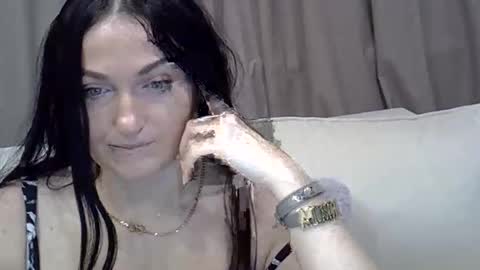 nika_moning1 online show from March 11, 6:27 am