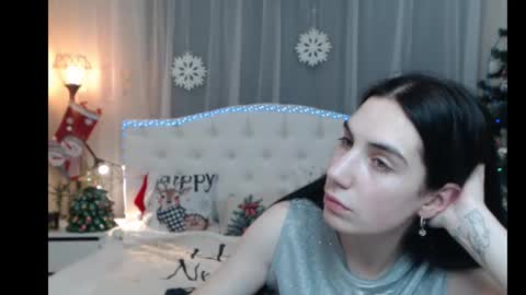 nikastarkk online show from December 21, 2:18 am