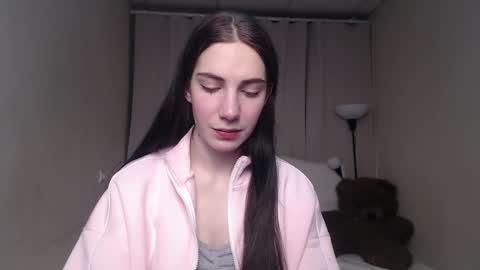 nikastarkk online show from February 11, 9:07 pm