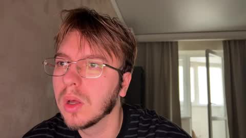 Celine online show from November 4, 6:37 am